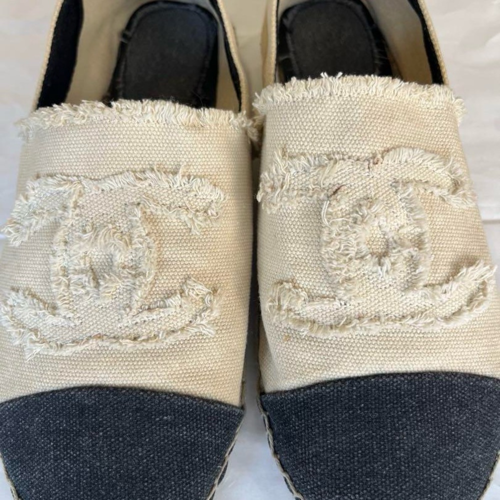 Chanel Classic Beige and Black Canvas Espadrilles